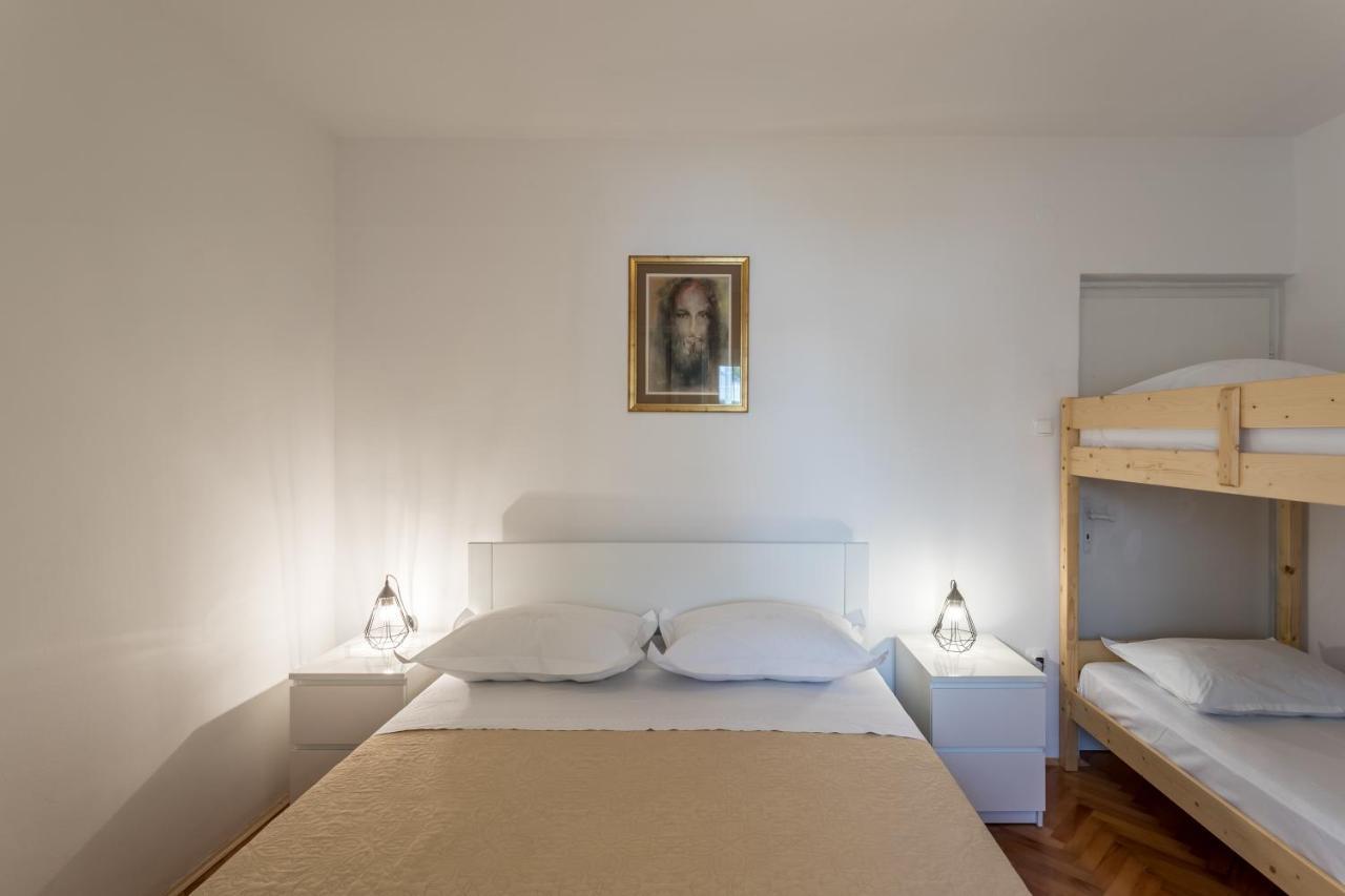 Apartments Drago Kovacic Omiš Exterior foto