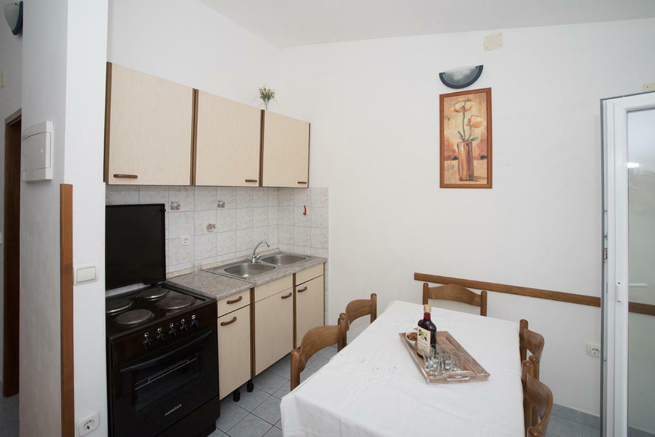 Apartments Drago Kovacic Omiš Exterior foto